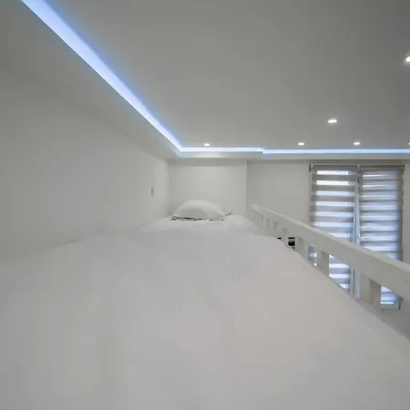 Апартаменты Studio 3 Lits Proche Montmartre Sacre-coeur Париж