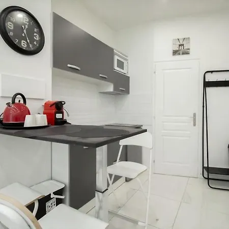 Studio 3 Lits Proche Montmartre Sacre-coeur Париж